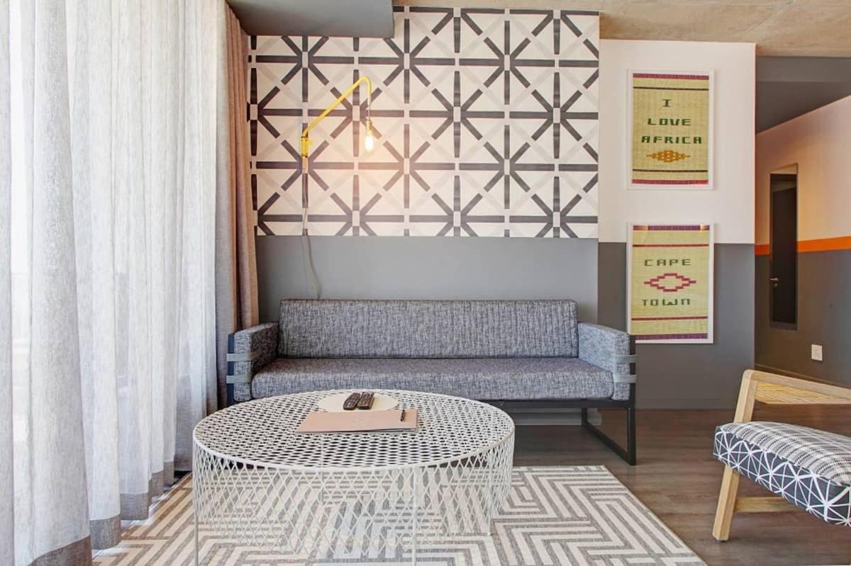 Wex1 Private Apartments By Perch Stays Kapstaden Rum bild