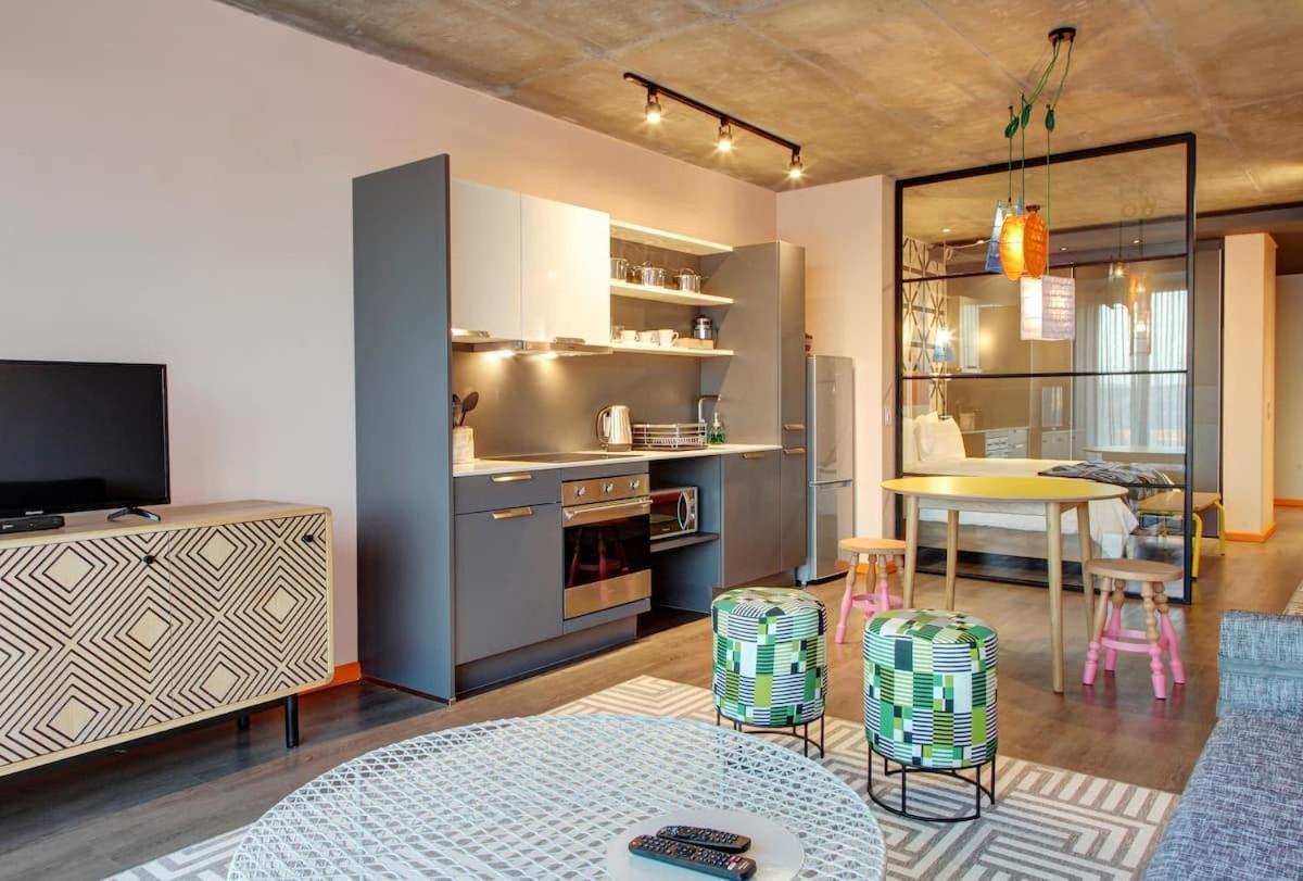 Wex1 Private Apartments By Perch Stays Kapstaden Rum bild