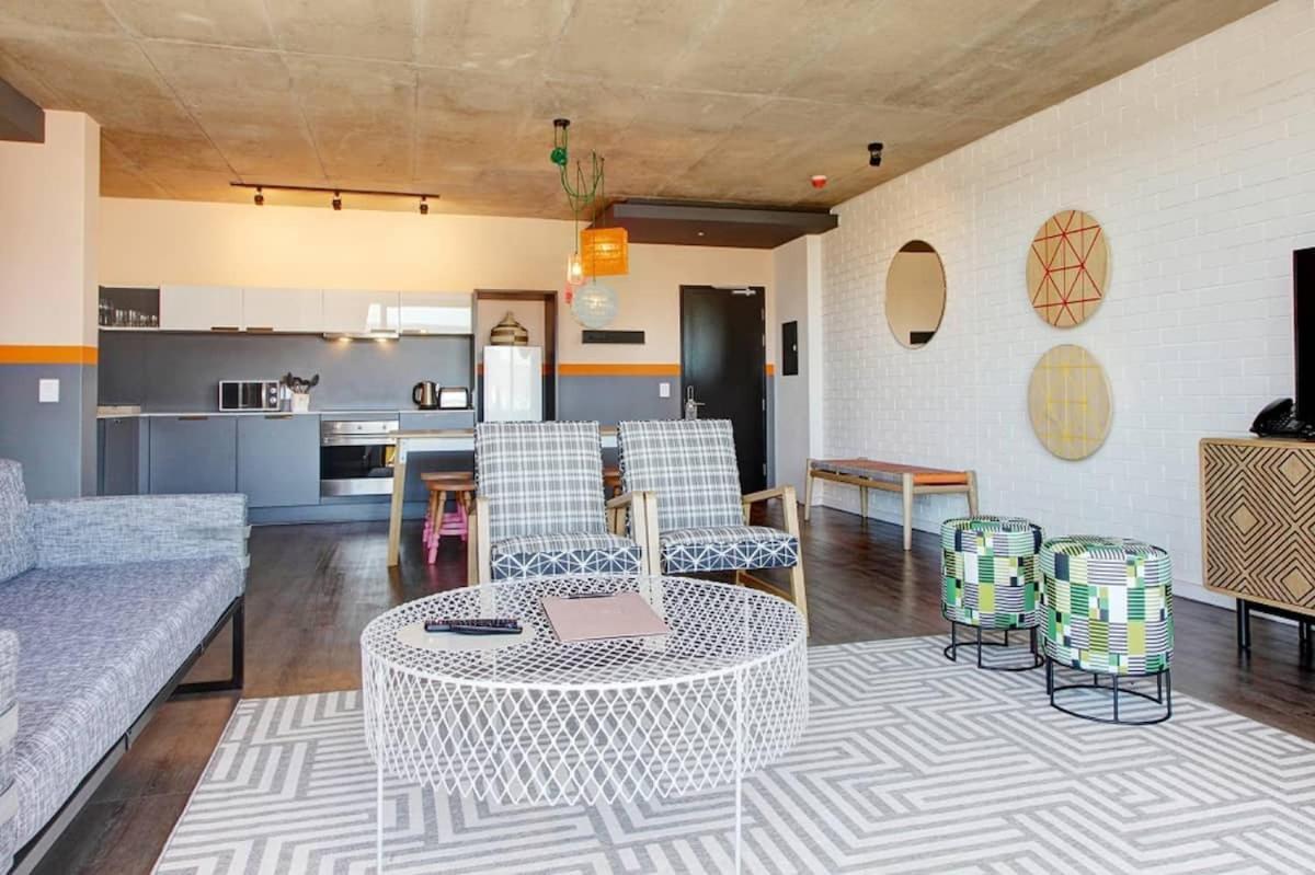 Wex1 Private Apartments By Perch Stays Kapstaden Rum bild